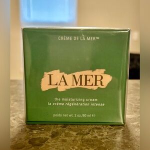 LA MER Moisturizing Cream 2oz. Sealed